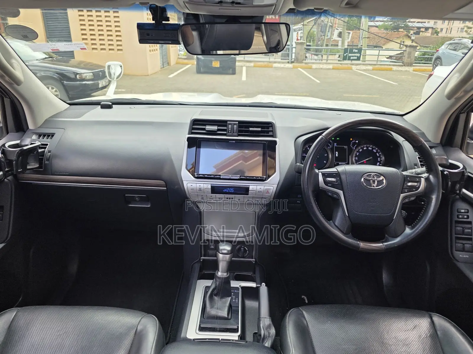 Toyota Land Cruiser Prado 2.8 2019 White