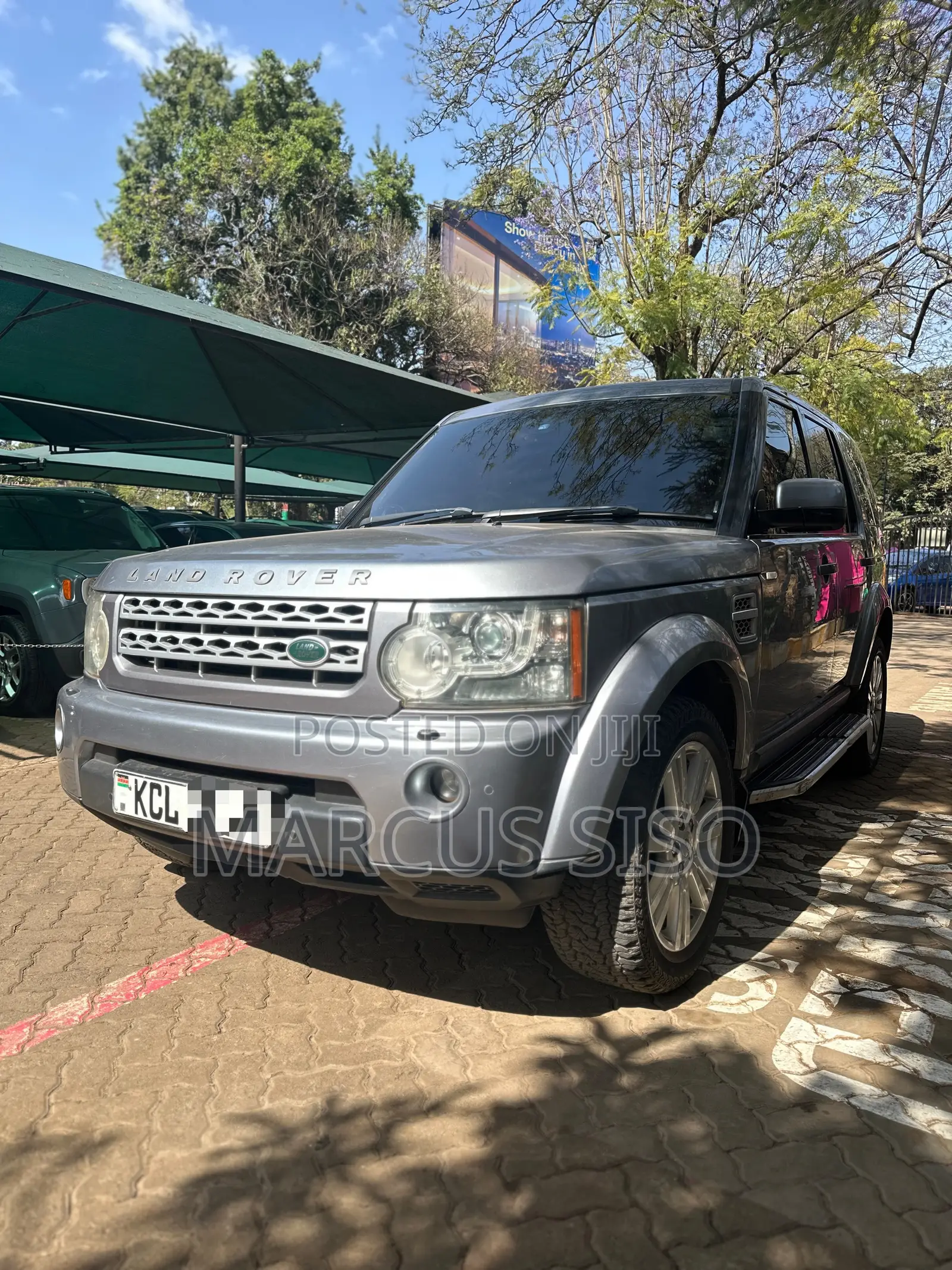 Land Rover Discovery 2011 Silver