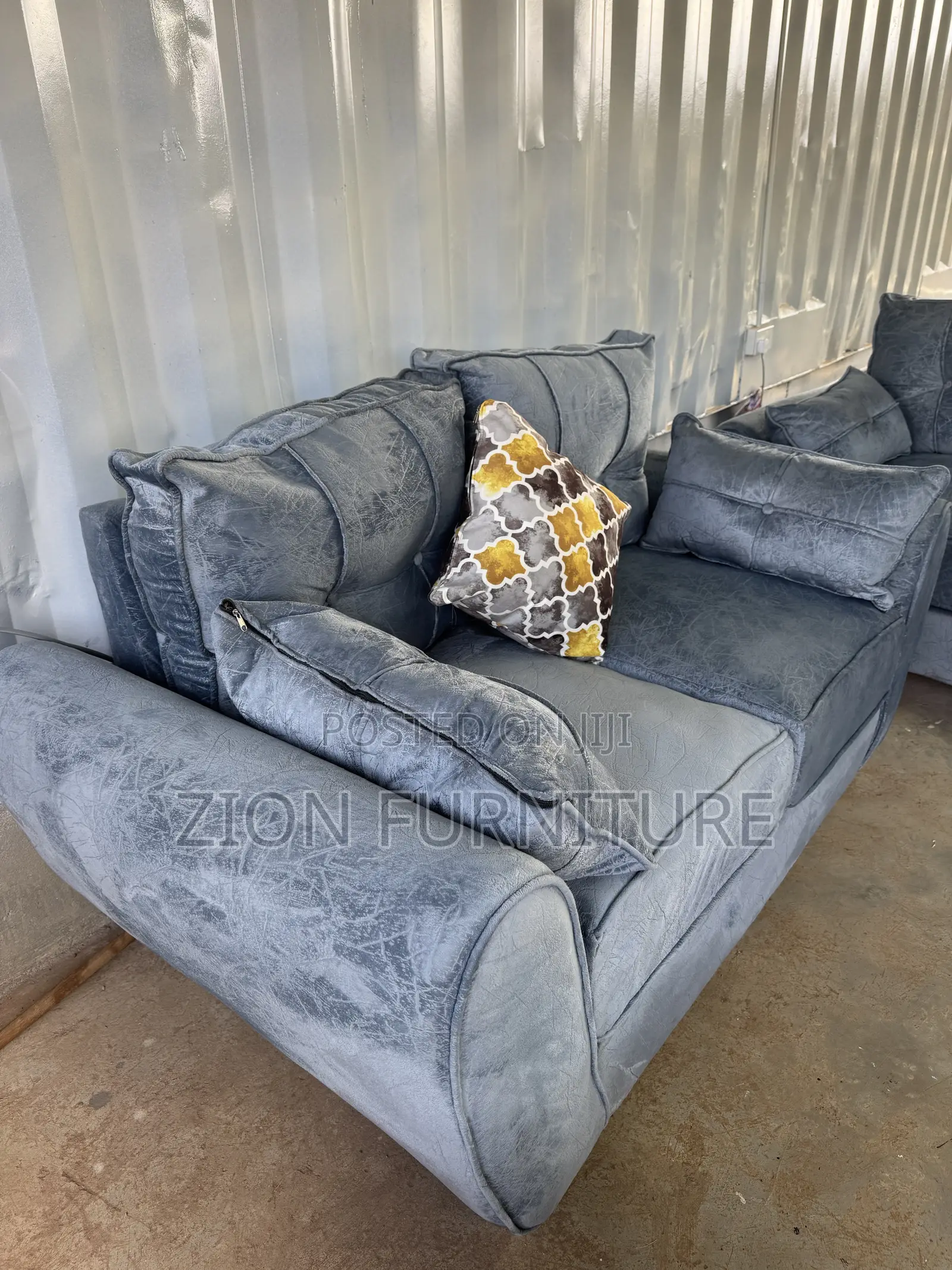 Modern 5 Seater Sofaset