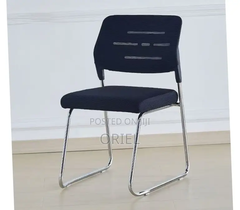 Office Chair : Medium Back Sled Base Office Visitor Chair