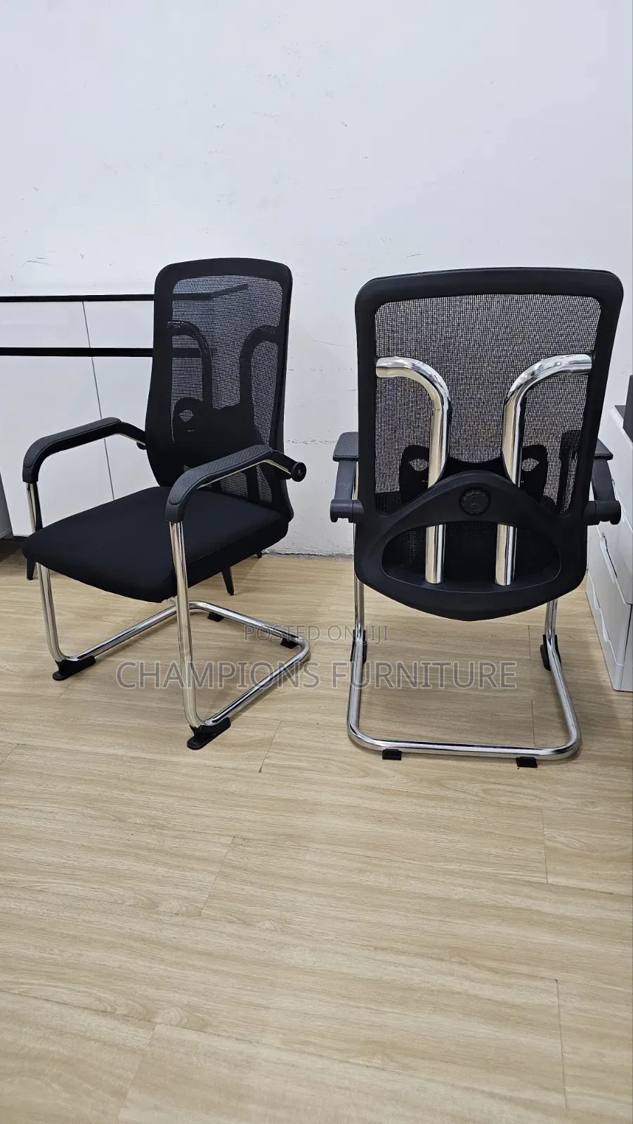 Chrome Frame Mesh Visitors/Boardroom Chair