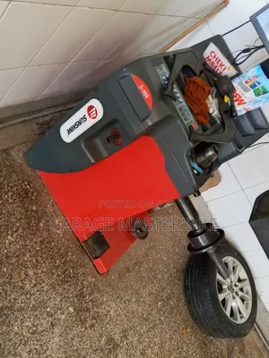 Self Calibration Tyre Balancer
