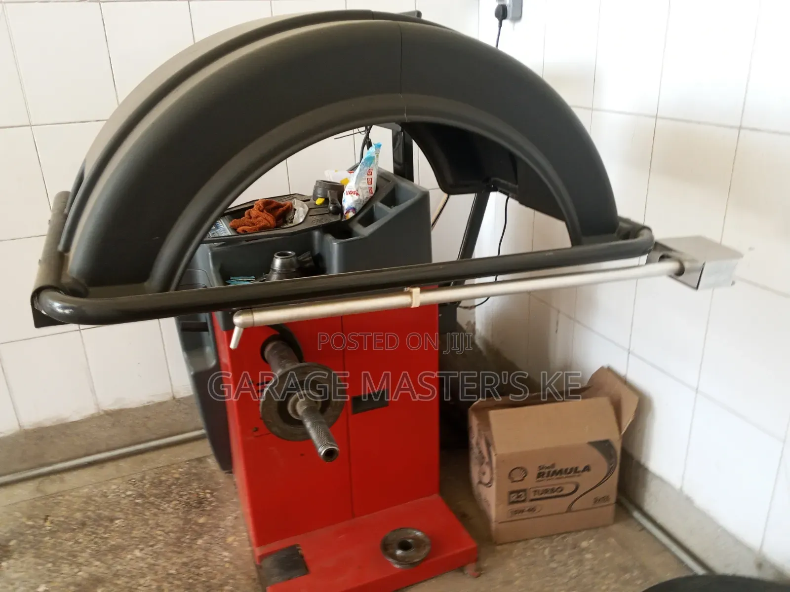 Accuracy Wheel Balancer Machine