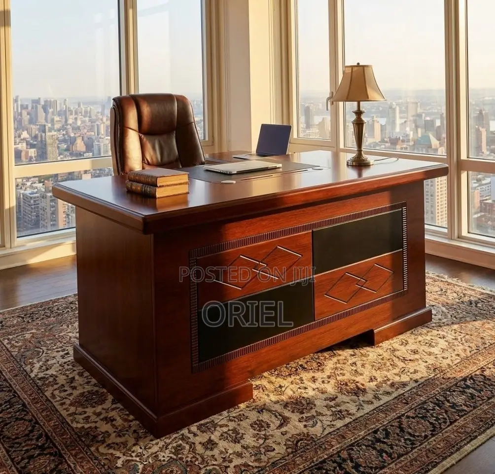 Office Staff Desk : 1.4M Workplace Desk