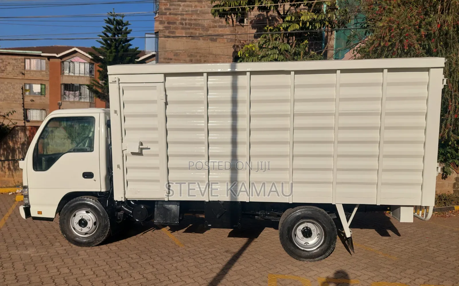 Isuzu NKR KCL