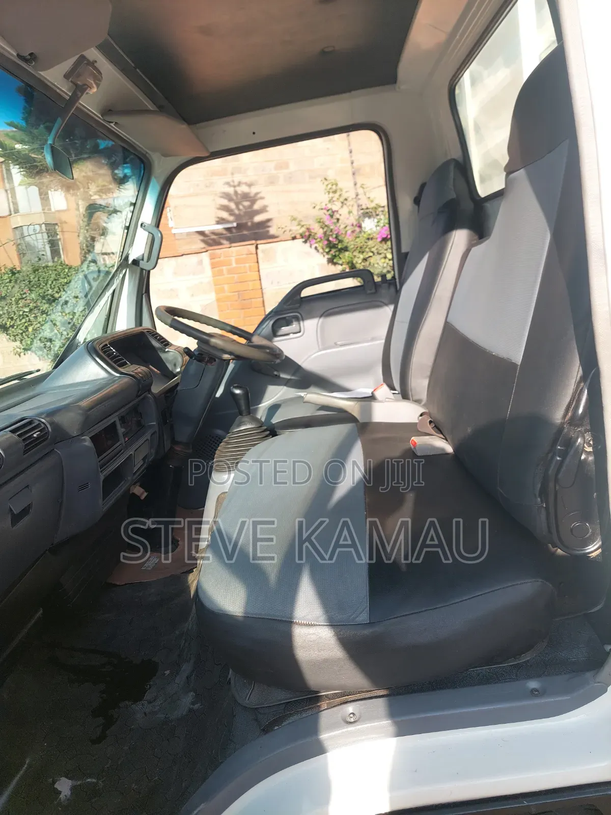 Isuzu NKR KCL