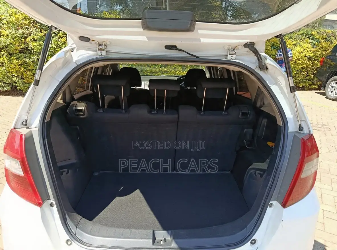 Honda Fit 2012 White