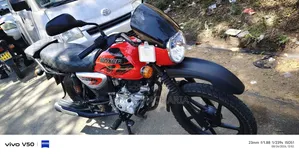 Bajaj Boxer 150 UG 2025 Red