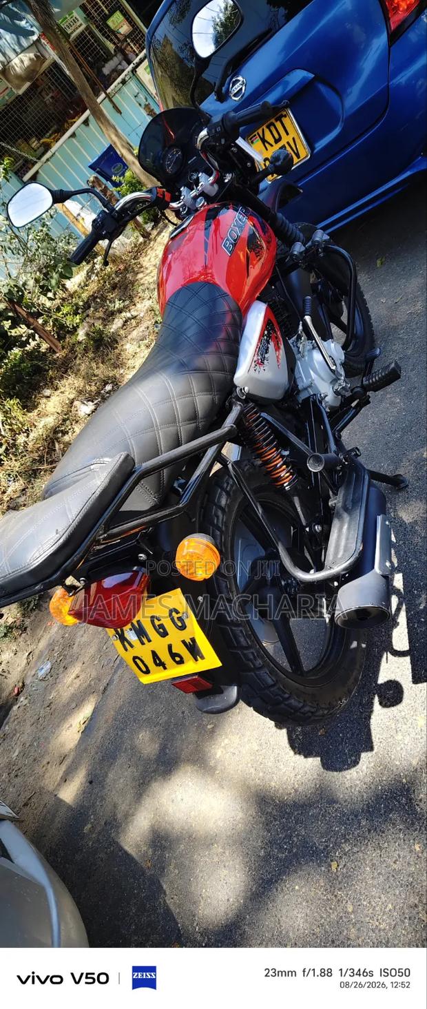 Bajaj Boxer 150 UG 2025 Red - thumbnail 2