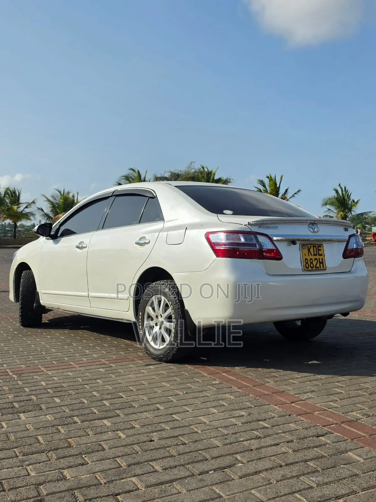 Toyota Premio 2014 White