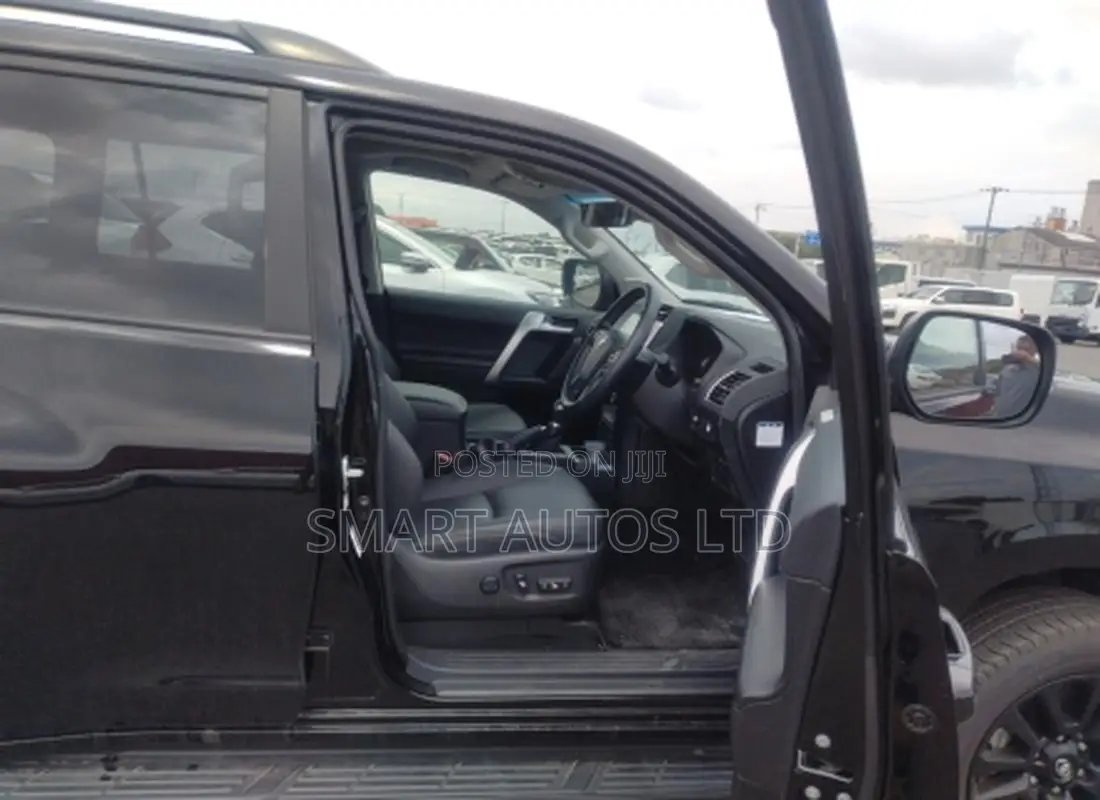 Toyota Land Cruiser Prado 2.8 2023