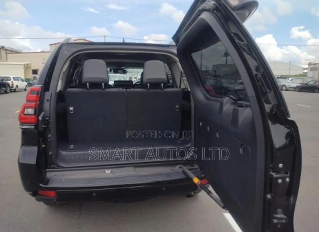 Toyota Land Cruiser Prado 2.8 2023