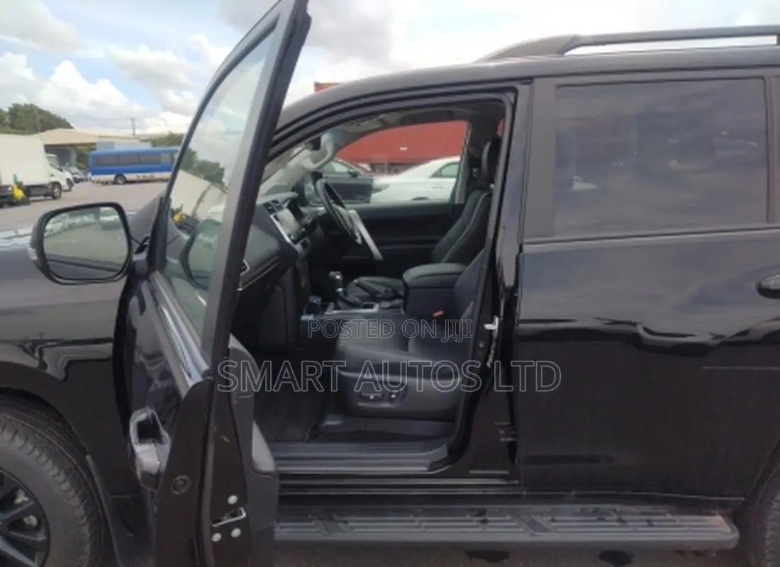 Toyota Land Cruiser Prado 2.8 2023