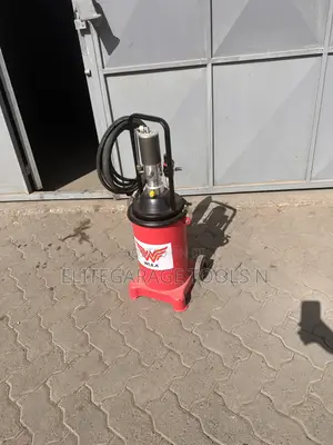High Quality New Italian Pneumatic Greasing Machine
