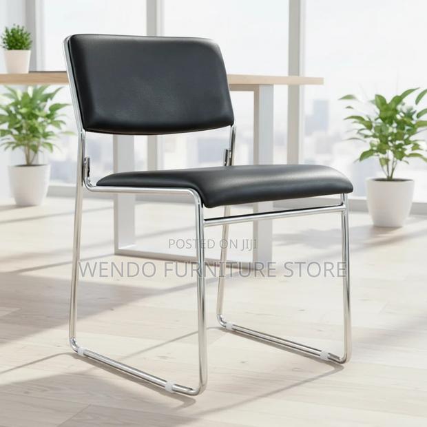Office Chair : Black Padded Stackable Visitor Chair