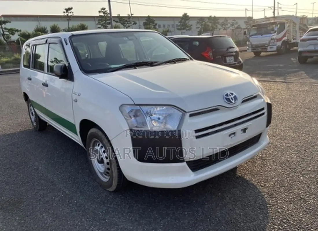 Toyota Probox 1.5 Hybrid DX Comfort 2020