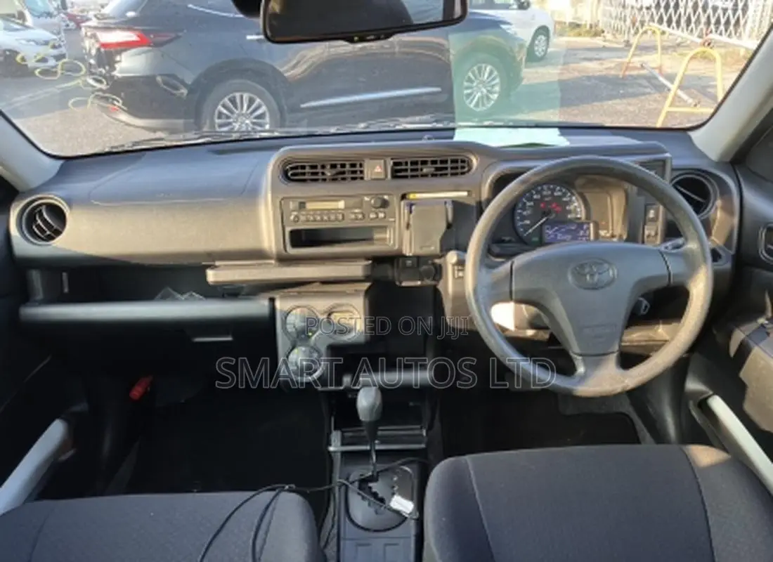 Toyota Probox 1.5 Hybrid DX Comfort 2020