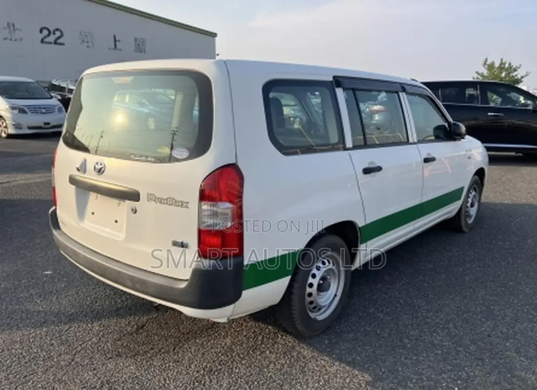 Toyota Probox 1.5 Hybrid DX Comfort 2020