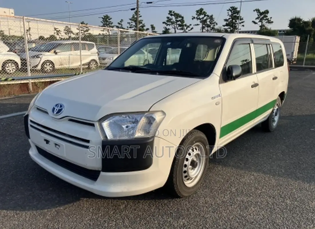 Toyota Probox 1.5 Hybrid DX Comfort 2020