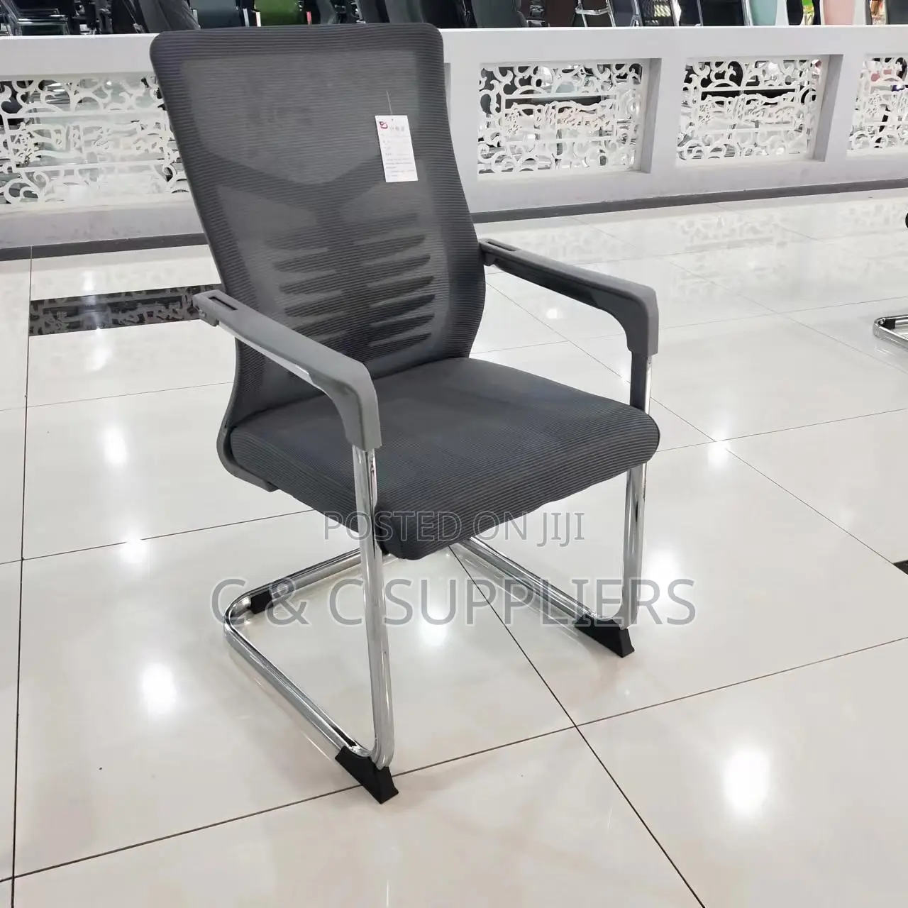 Ergonomic Chrome Base Visitors Chair.
