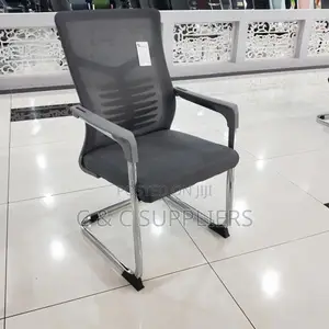 Ergonomic Chrome Base Visitors Chair.
