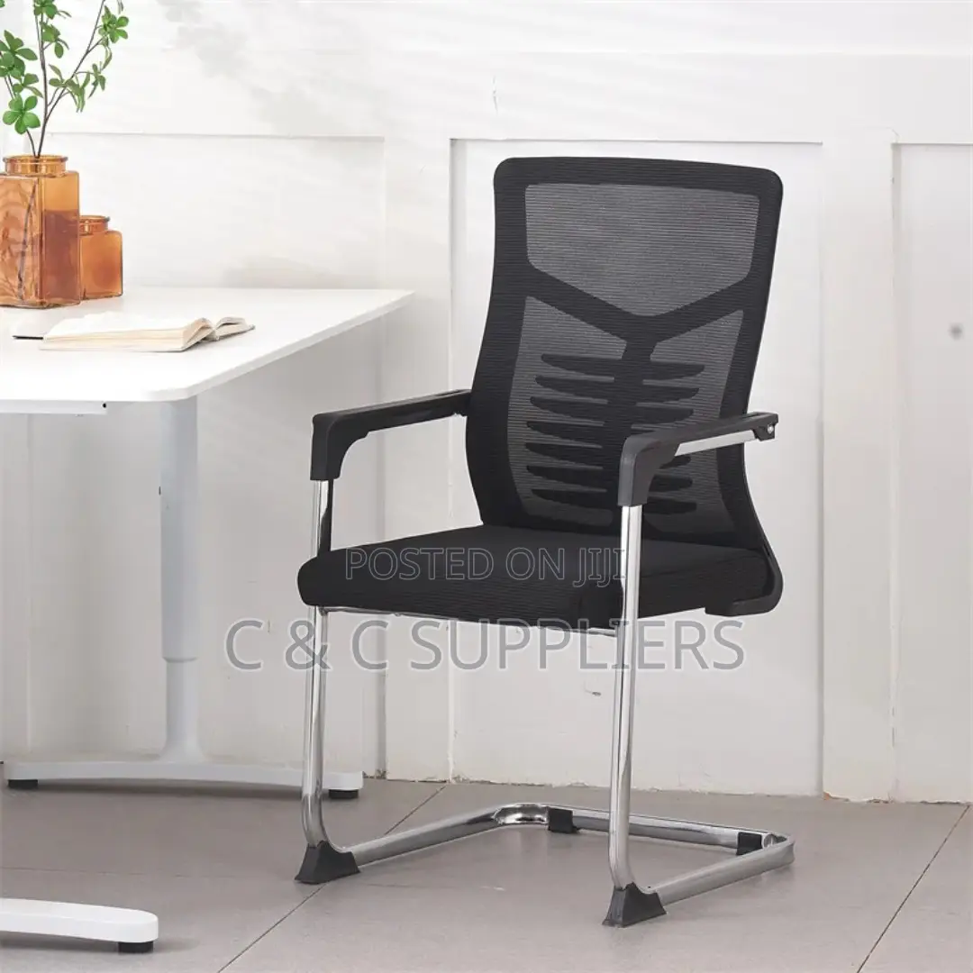 Ergonomic Chrome Base Visitors Chair.