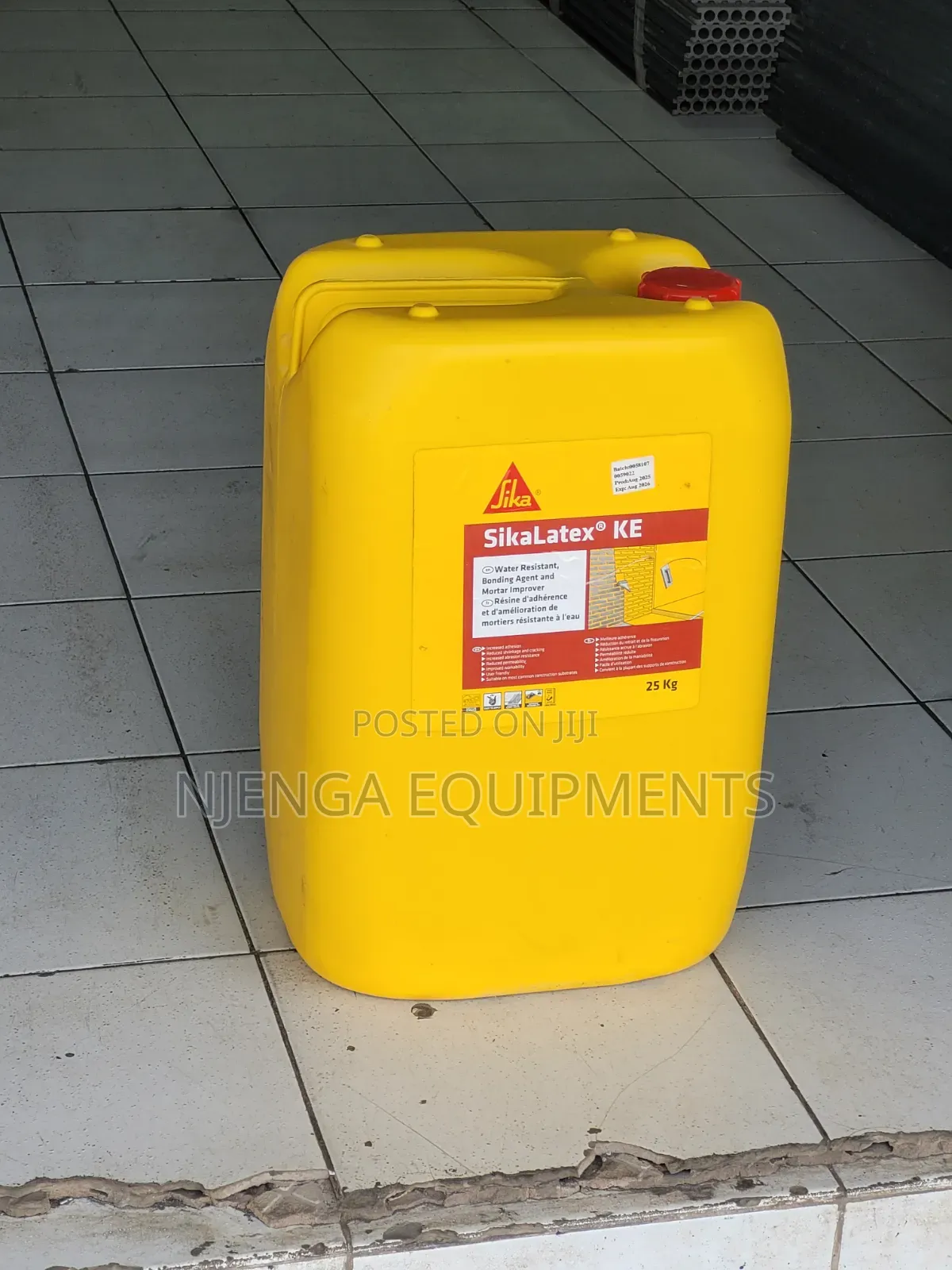 SikaLatex 25L Water-Resistant Bonding Agent