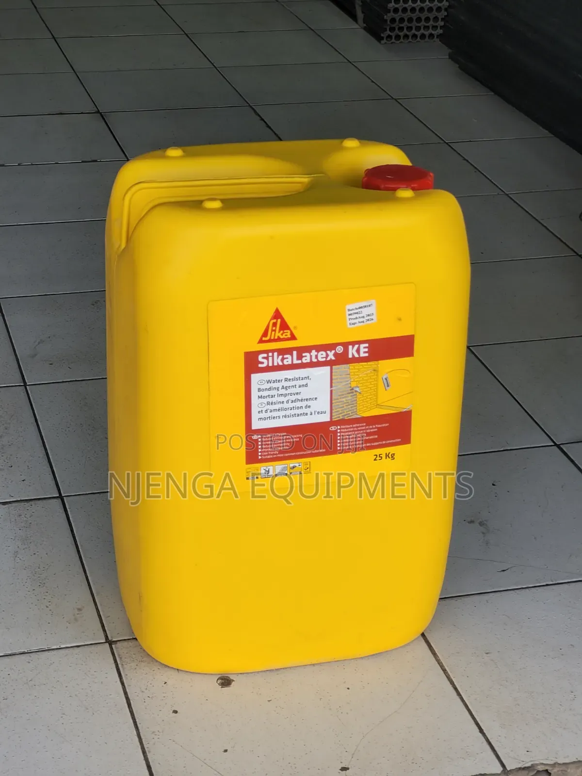 SikaLatex 25L Water-Resistant Bonding Agent