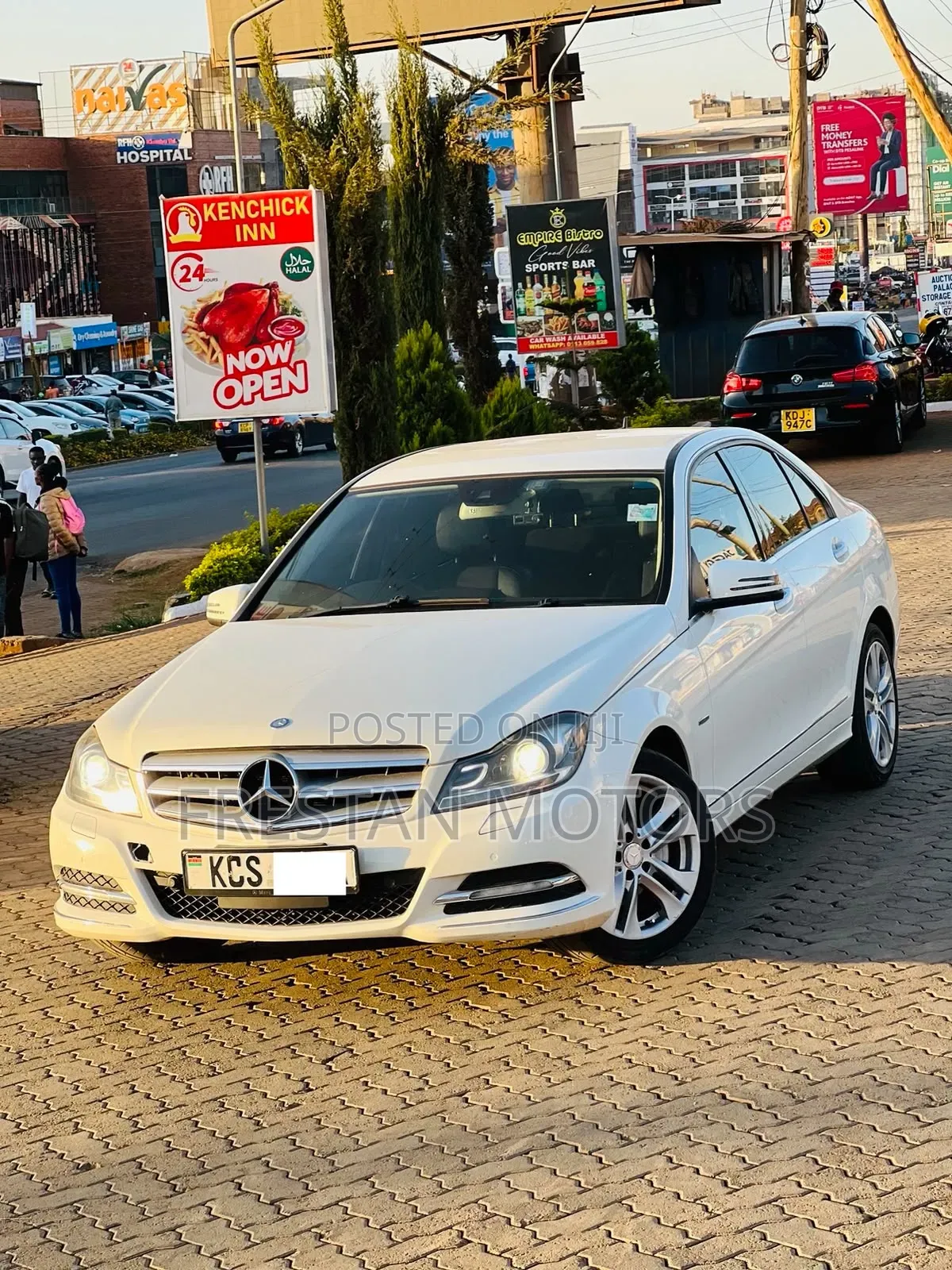 Mercedes-Benz C200 2011 White