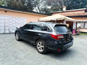 Subaru Outback 2016 Black