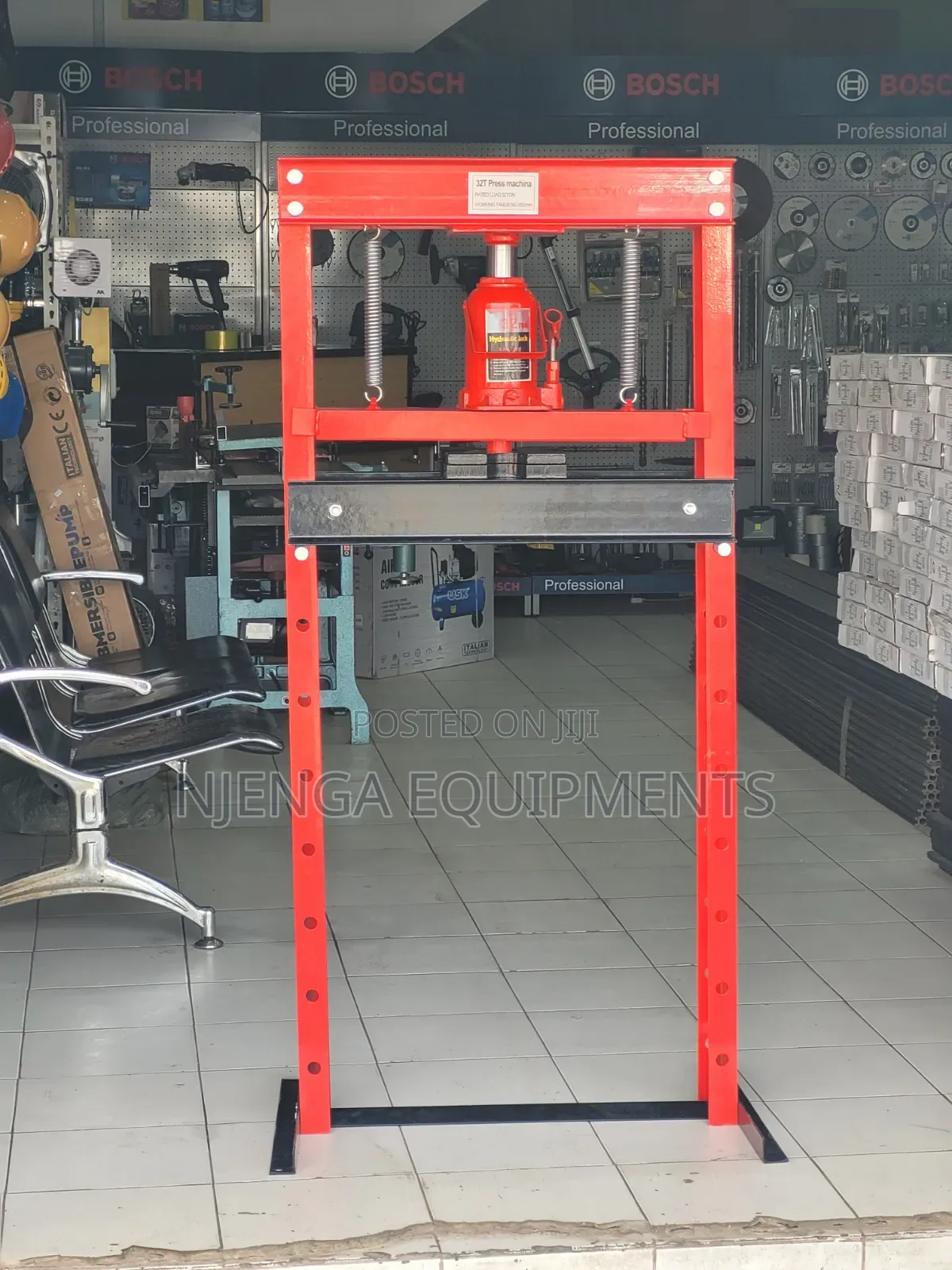 32-Ton Hydraulic Shop Press