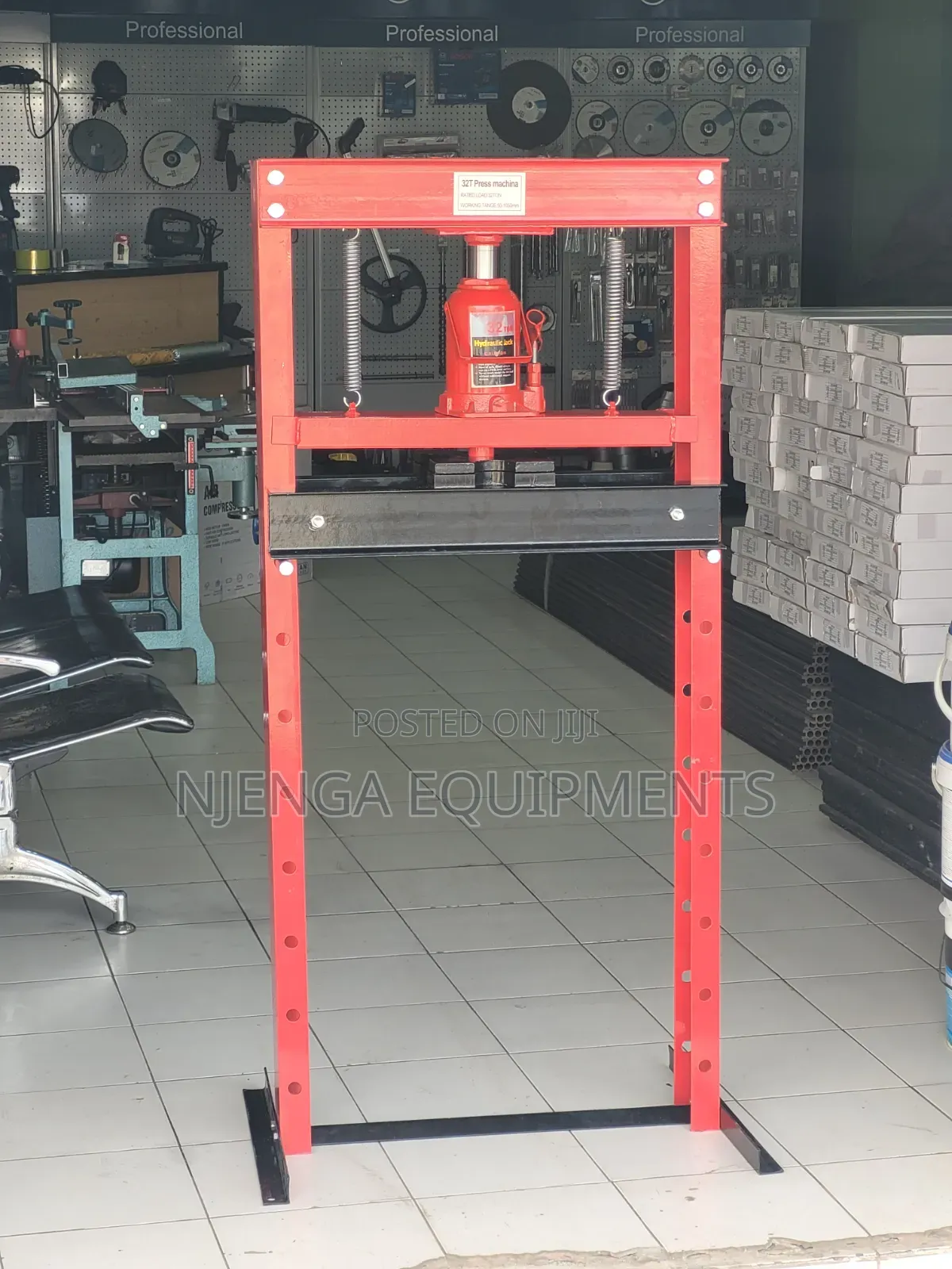 32-Ton Hydraulic Shop Press