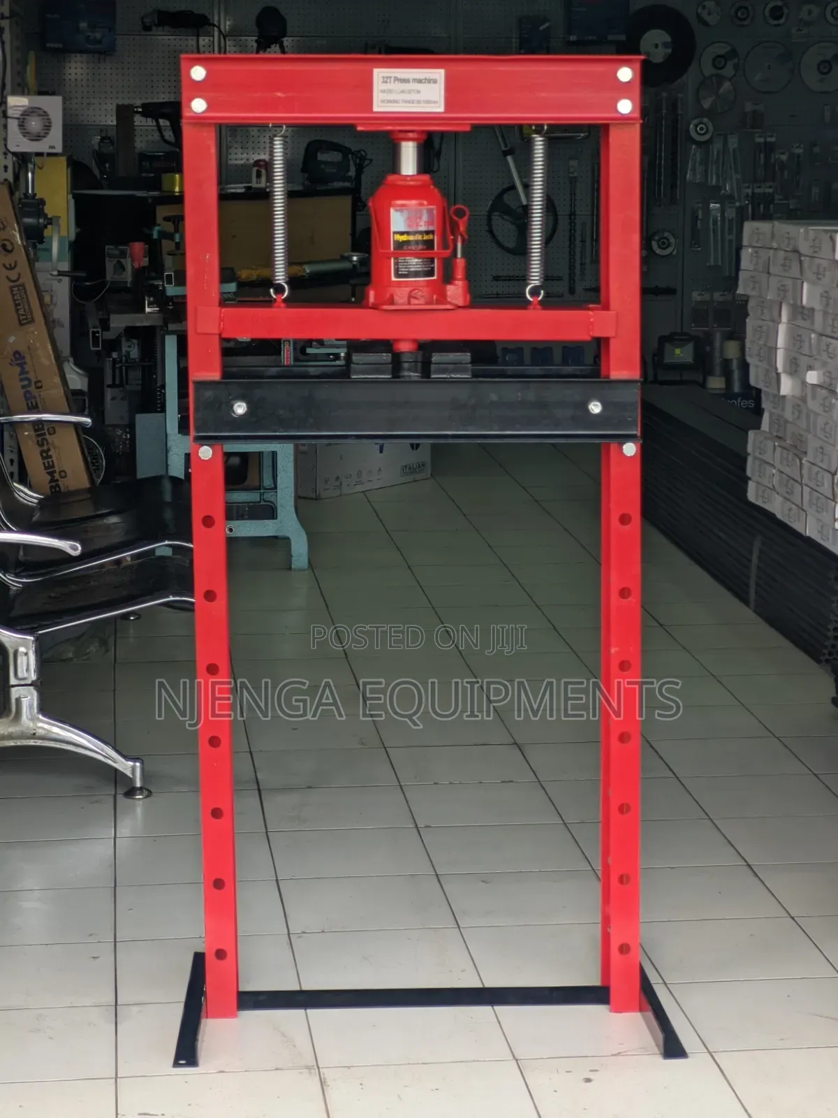 32-Ton Hydraulic Shop Press