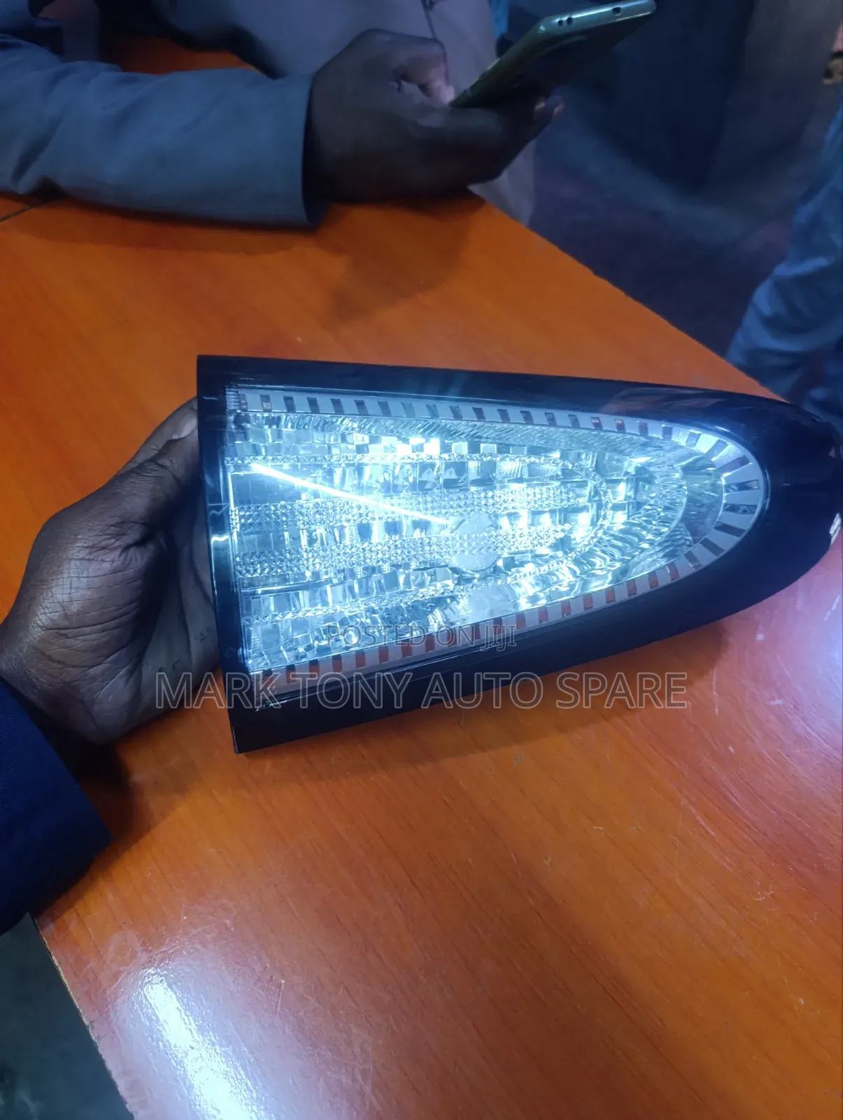 Boot Light Sienta 2015