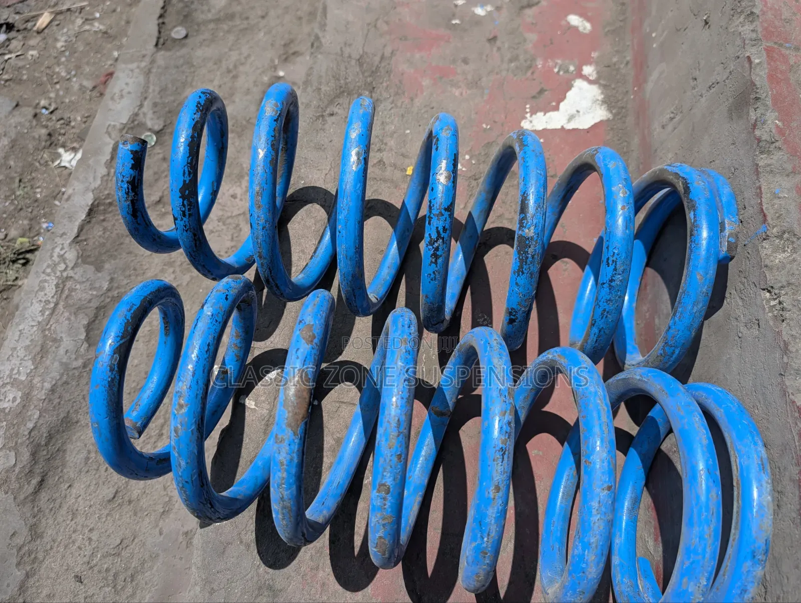 Toyota Land Cruiser 100series Back Springs.