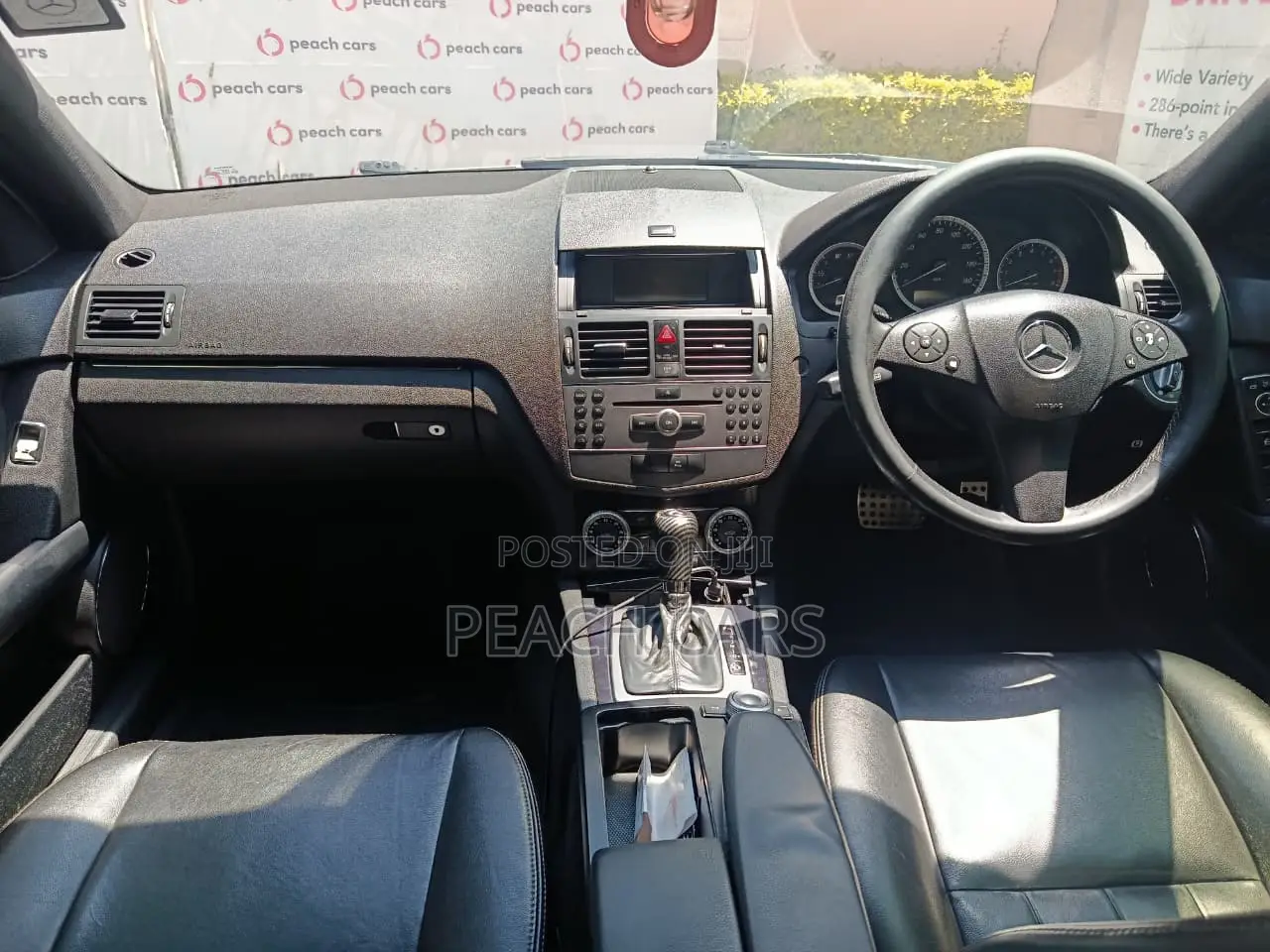 Mercedes-Benz C-Class 2009 Gray