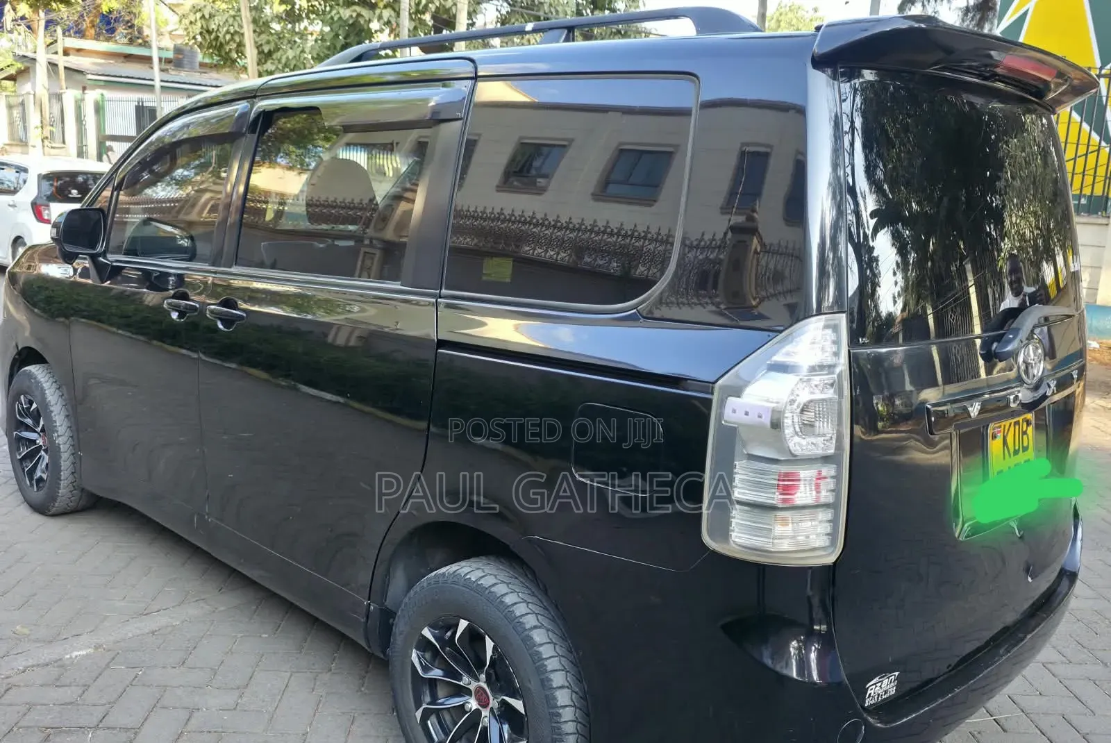 Toyota Voxy 2014 Black