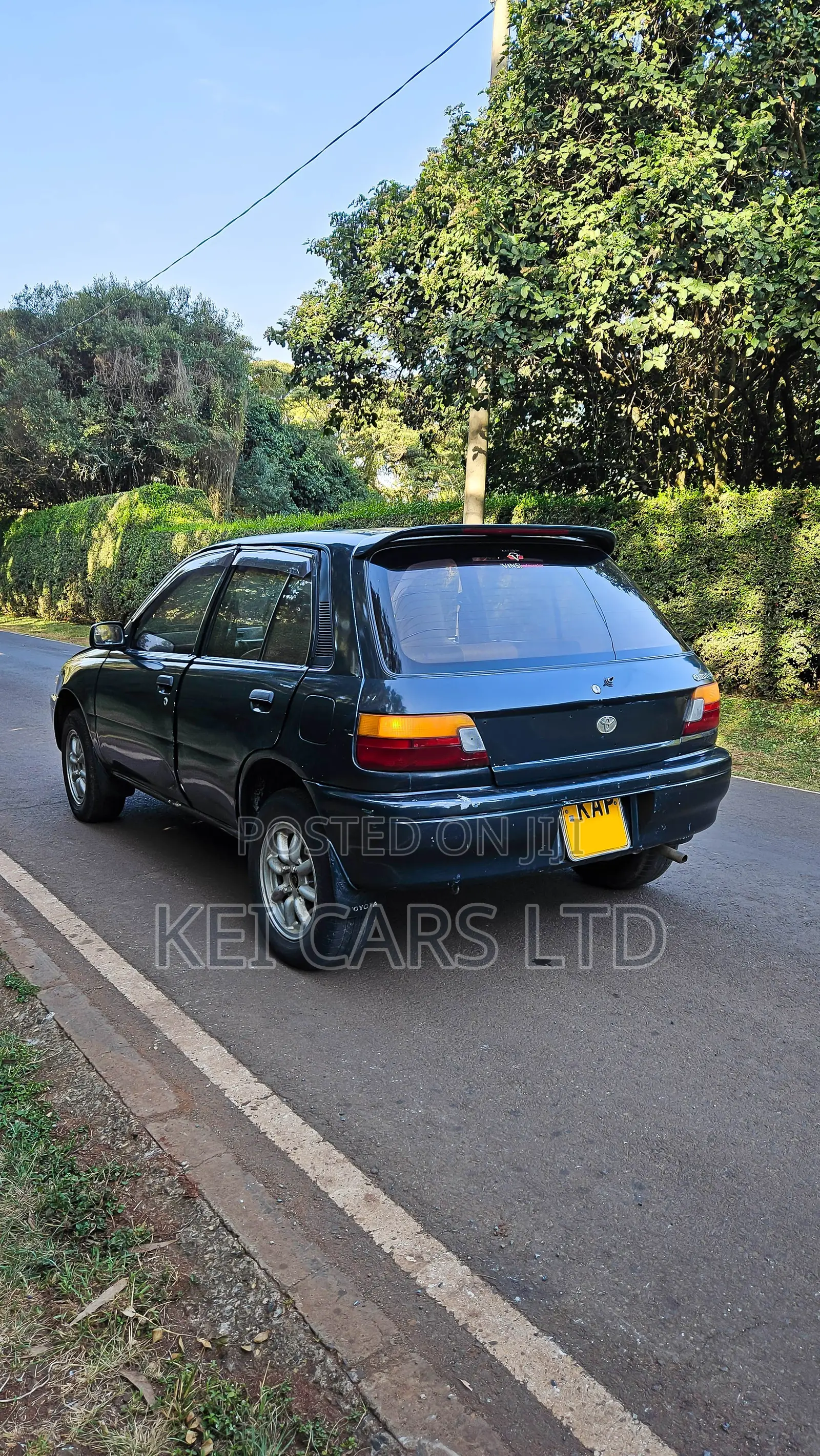 Toyota Starlet 1997 Black