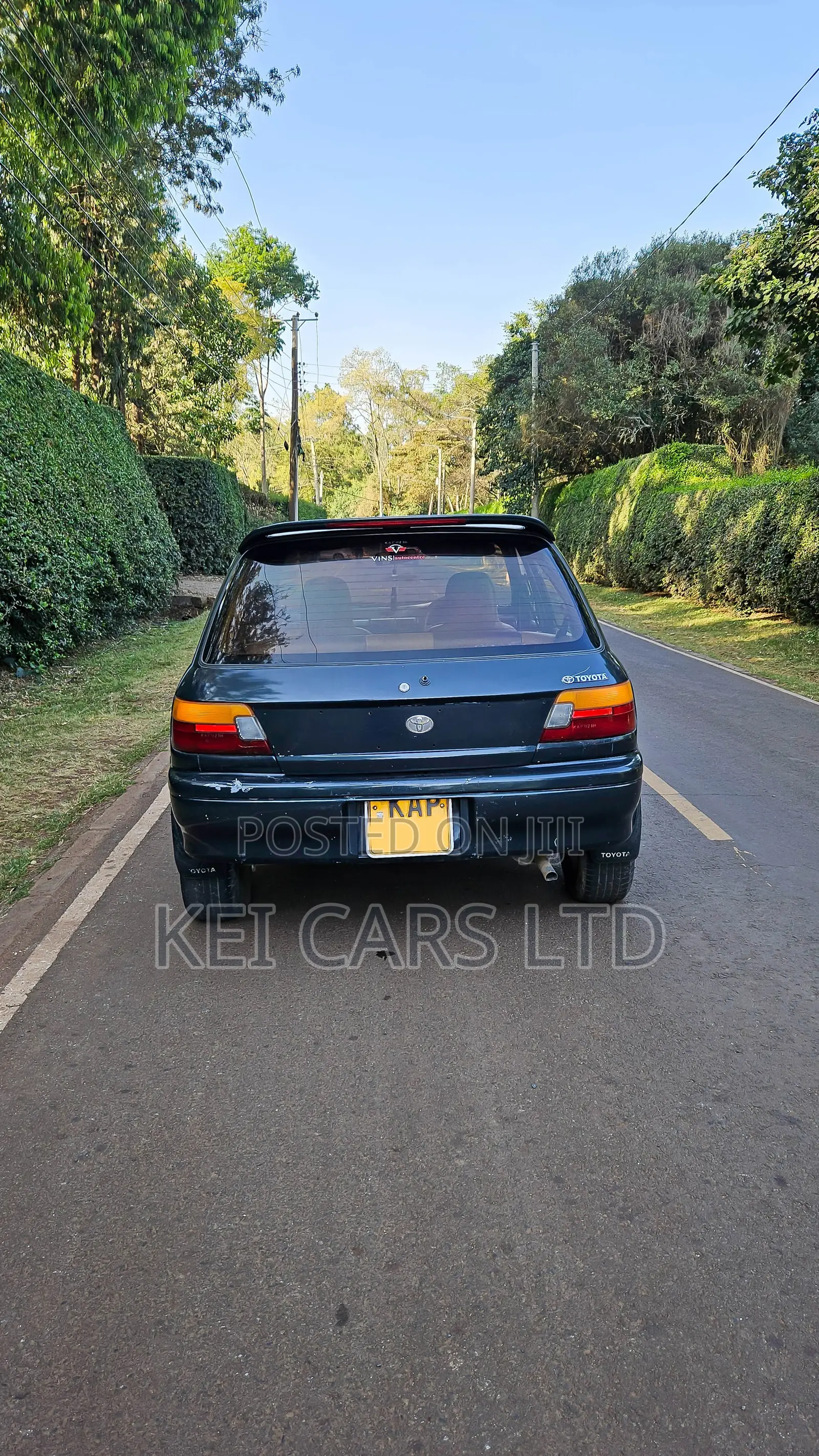 Toyota Starlet 1997 Black