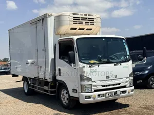 Isuzu Elf 4000cc Auto 2018