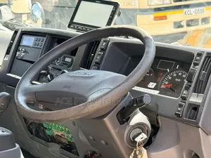 Isuzu Elf 4000cc Auto 2018