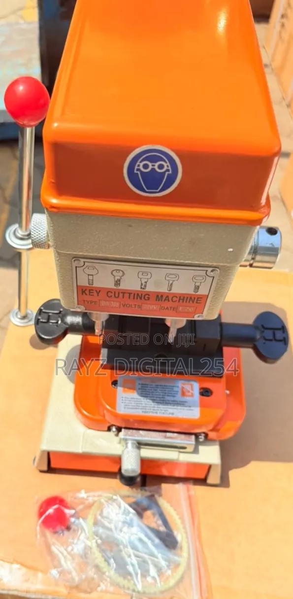 Vertical Key Cutting Machine 368