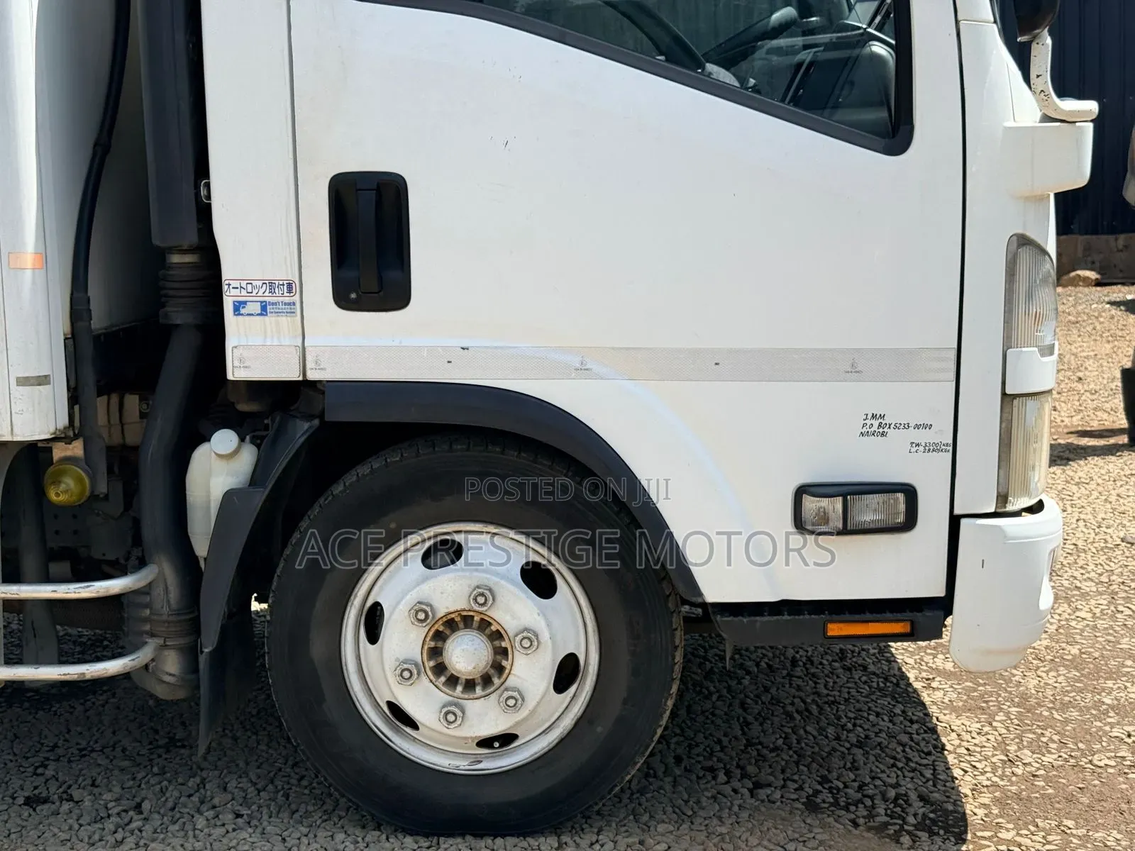 Isuzu Elf 4000cc Auto 2018