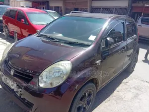 Toyota Passo 2010 Maroon