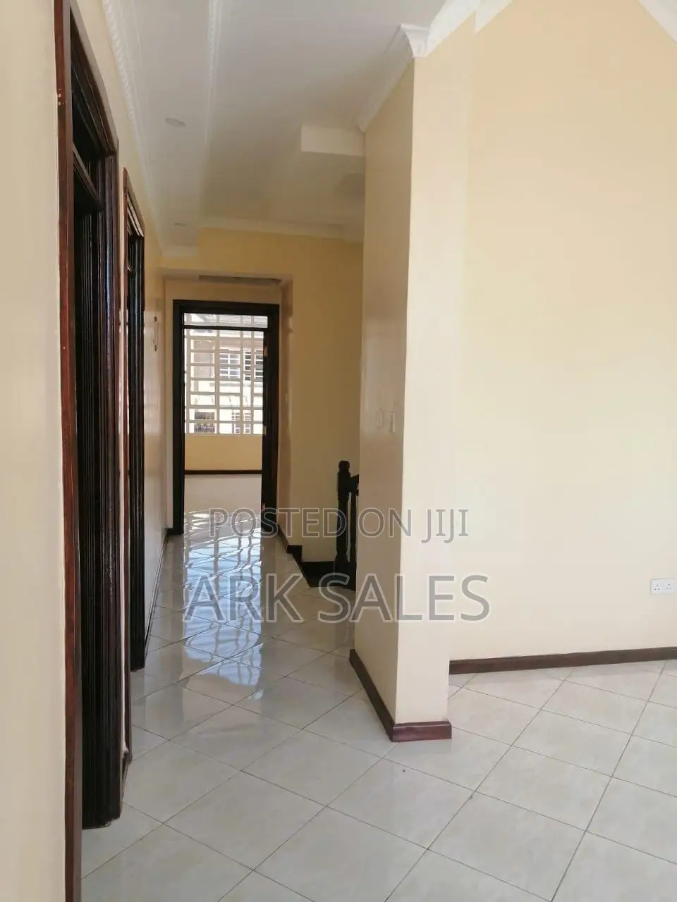 5bdrm Maisonette in Kiambu CBD for sale