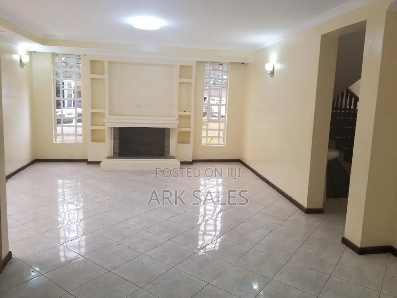 5bdrm Maisonette in Kiambu CBD for sale