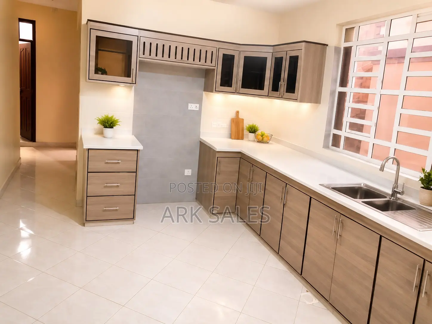 5bdrm Maisonette in Kiambu CBD for sale