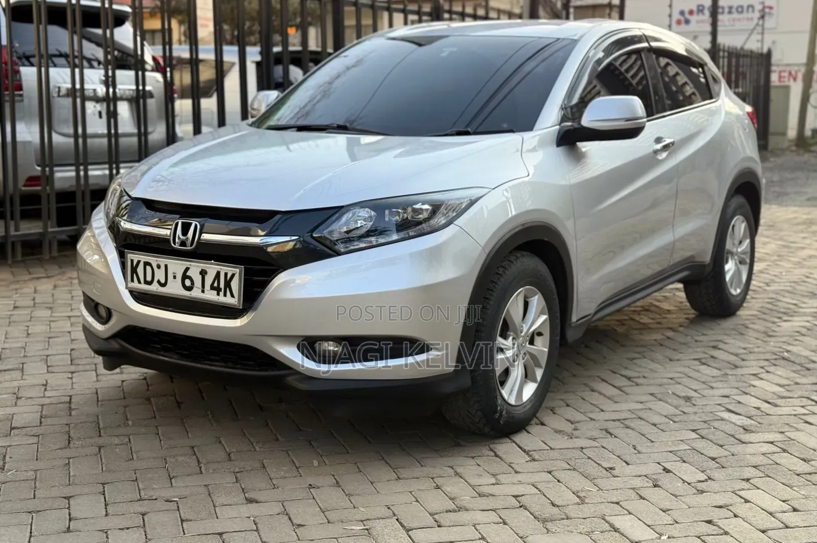 Honda Vezel 1.5 4WD 2015 Silver