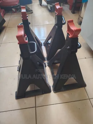 Heavy Duty and Commercial 6tn Safe Stands With Adjustable Hooks Wula
