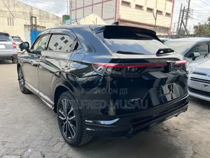 Honda Vezel 2022 Black